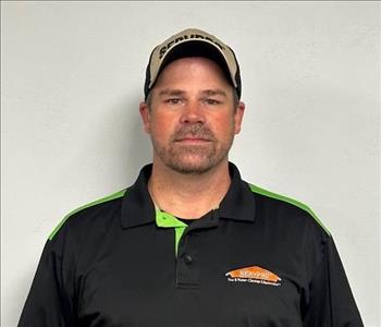 Picture of a male employee